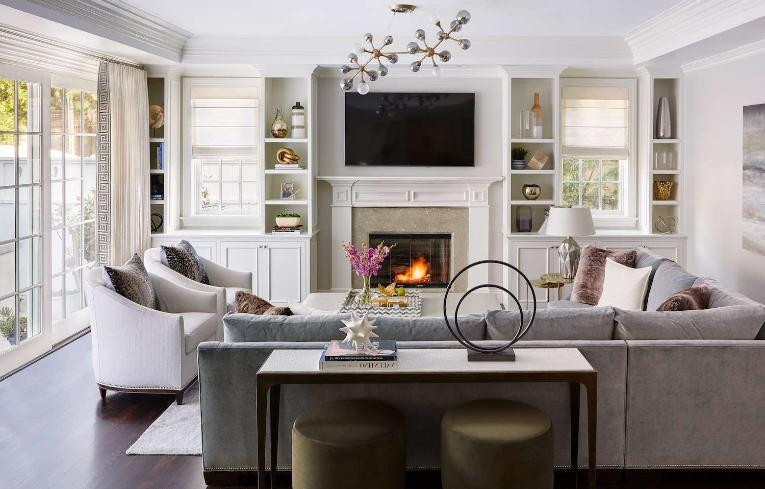 12 Living Room Layout Ideas That Are Timeless inside How to Maximize Comfort and Style in Your Living Room Layout