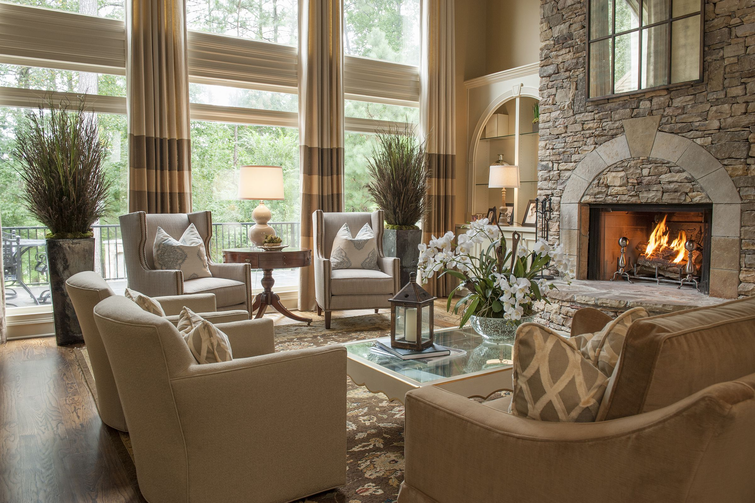 15 Traditional Living Rooms For Inspiration within Classic elements that define beautiful traditional living room aesthetics