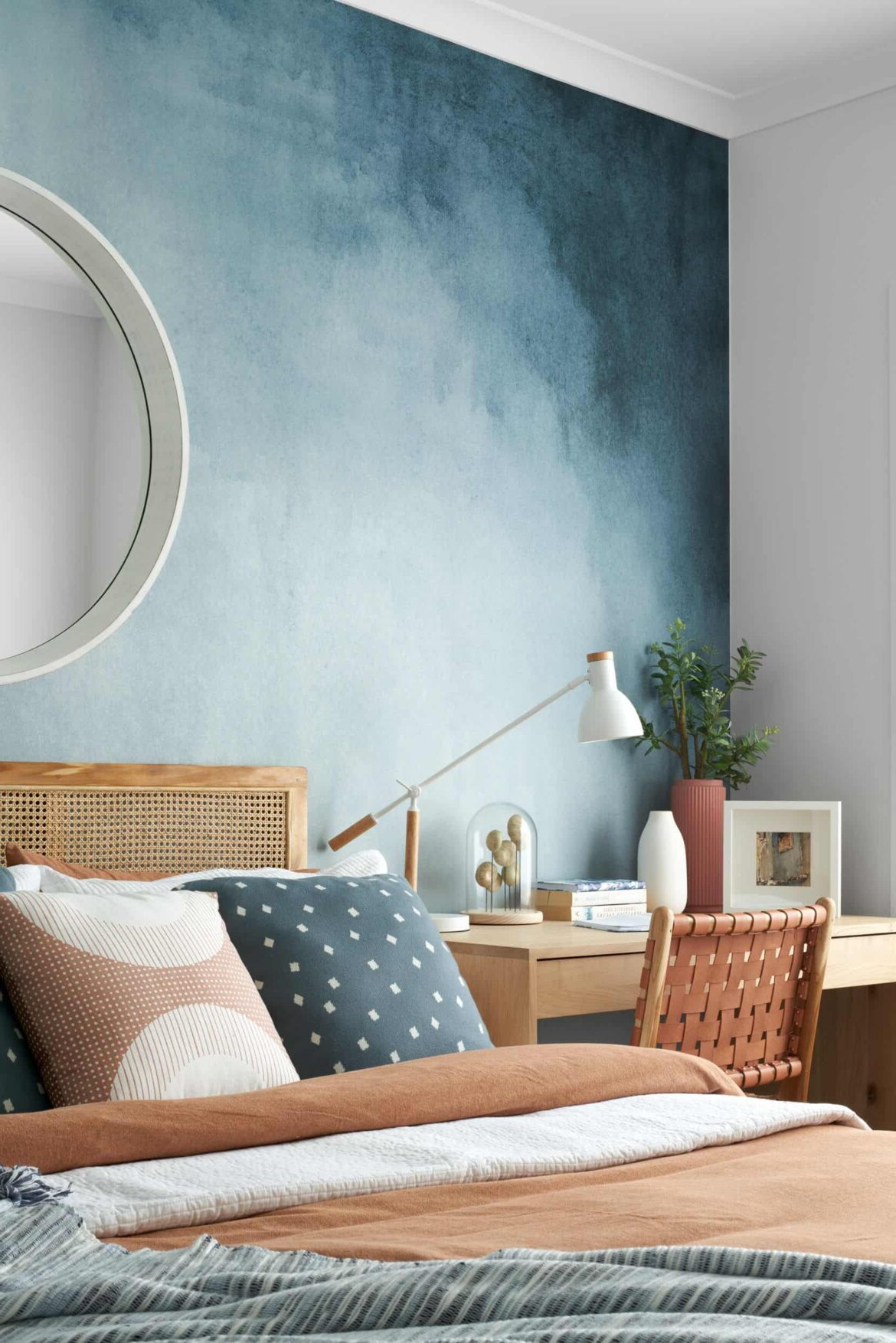 45 Modern & Classy Bedroom Wallpaper Designs For Walls throughout From Dull to Dynamic: Revamping Bedrooms with Strategic Wallpaper Choices