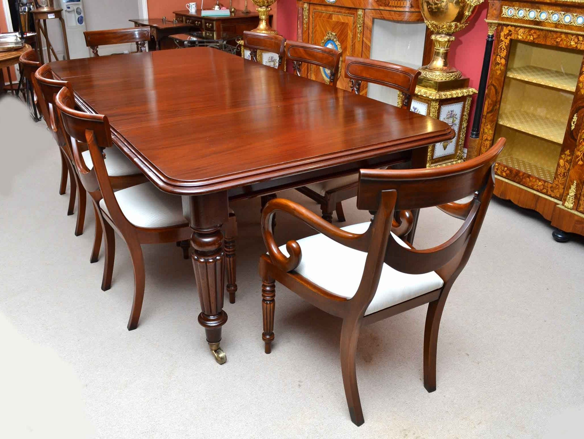Finding the Perfect Patina on an Old Wood Dining Table