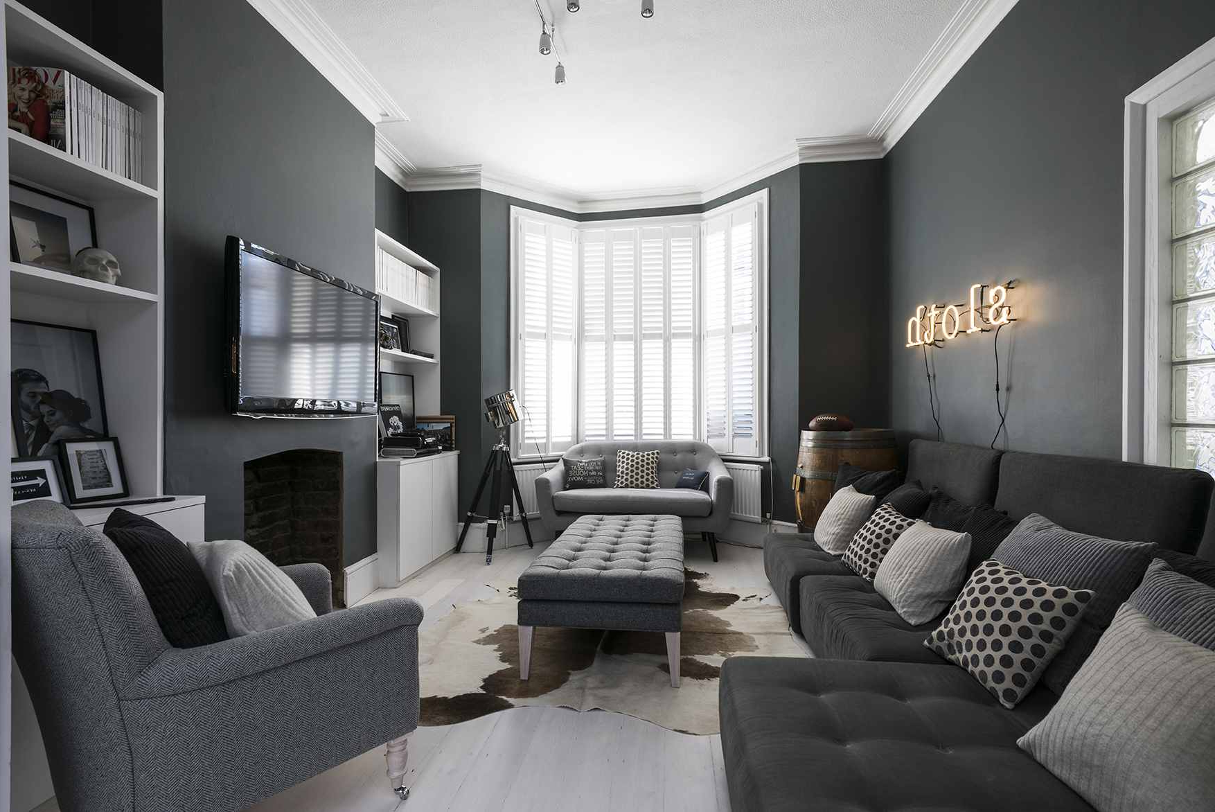 Beautiful Gray Living Room Ideas pertaining to Dark Gray Living Room Ideas