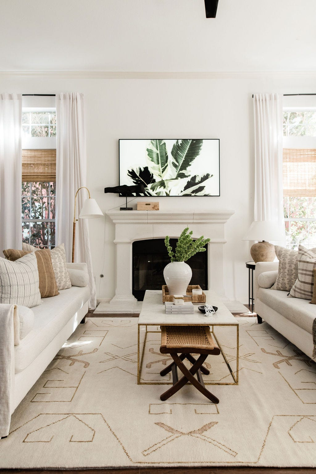 Decorating White Walls Living Room At Troy Jenkins Blog inside Making white walls work for your family&amp;#039;s lifestyle and needs