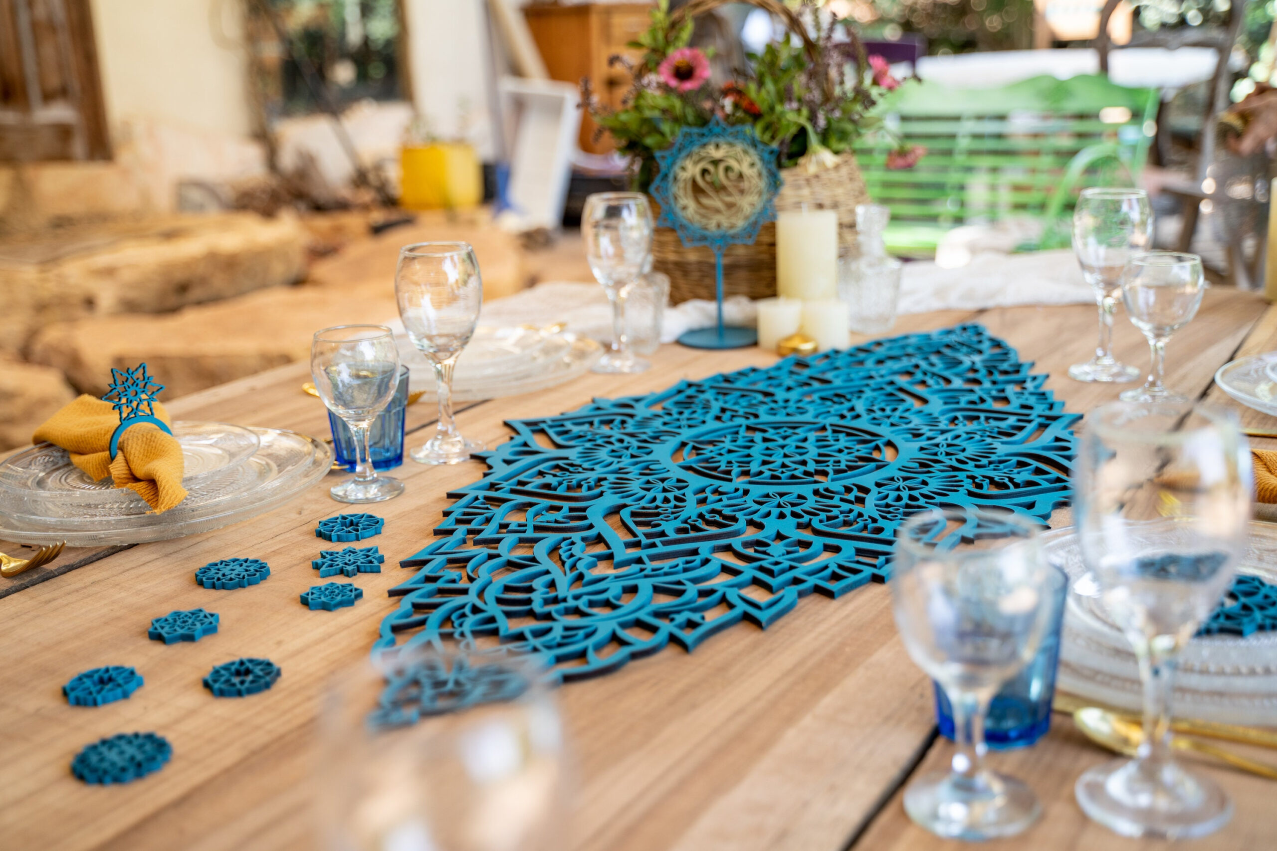 The Ultimate Guide to Choosing the Perfect Centerpiece for Your Long Dining Table