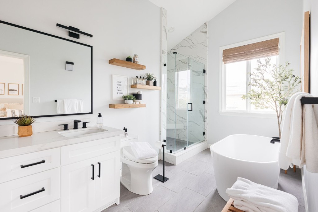 Exploring Timeless Bathroom Design Themes for Modern Homes