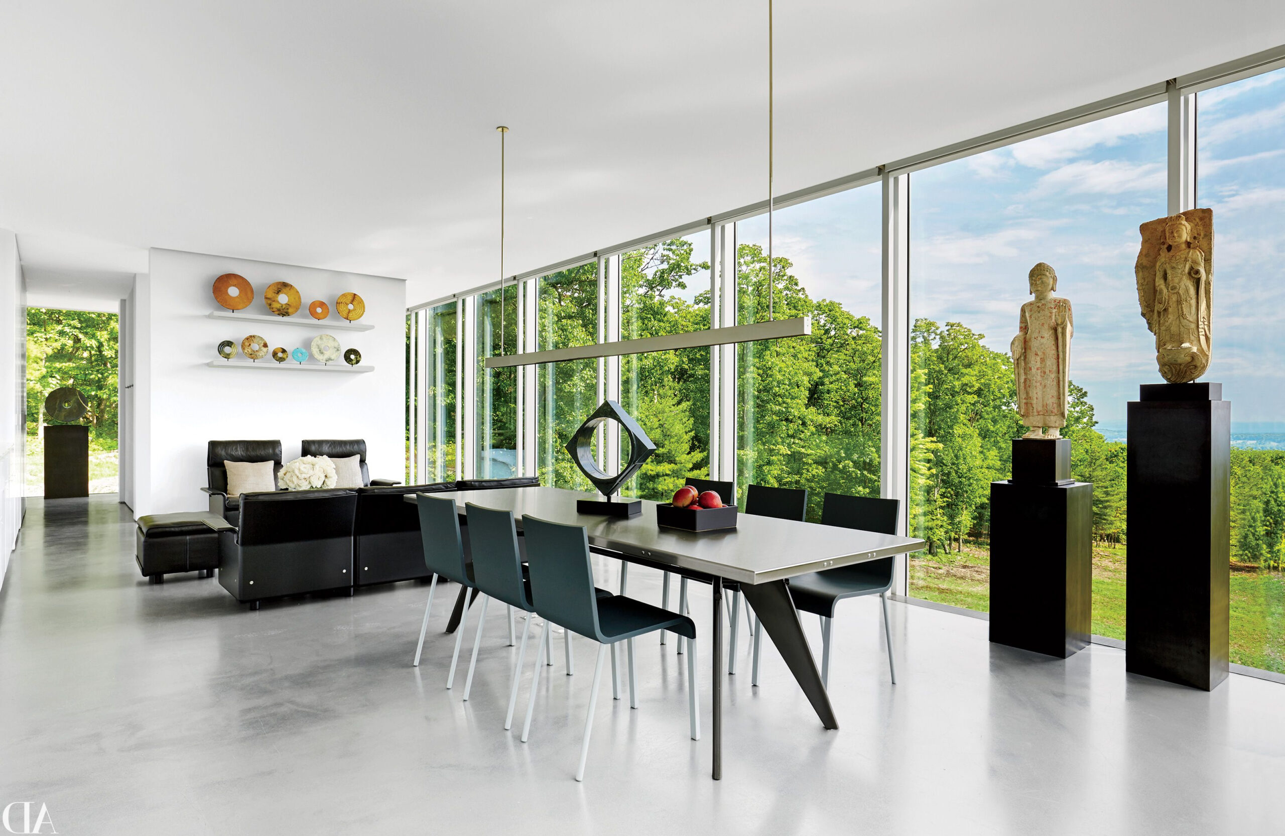 Contemporary Interior Design: 13 Striking And Sleek Rooms Photos ... with regard to The Psychology of Contemporary Interior Design with Modern Furniture