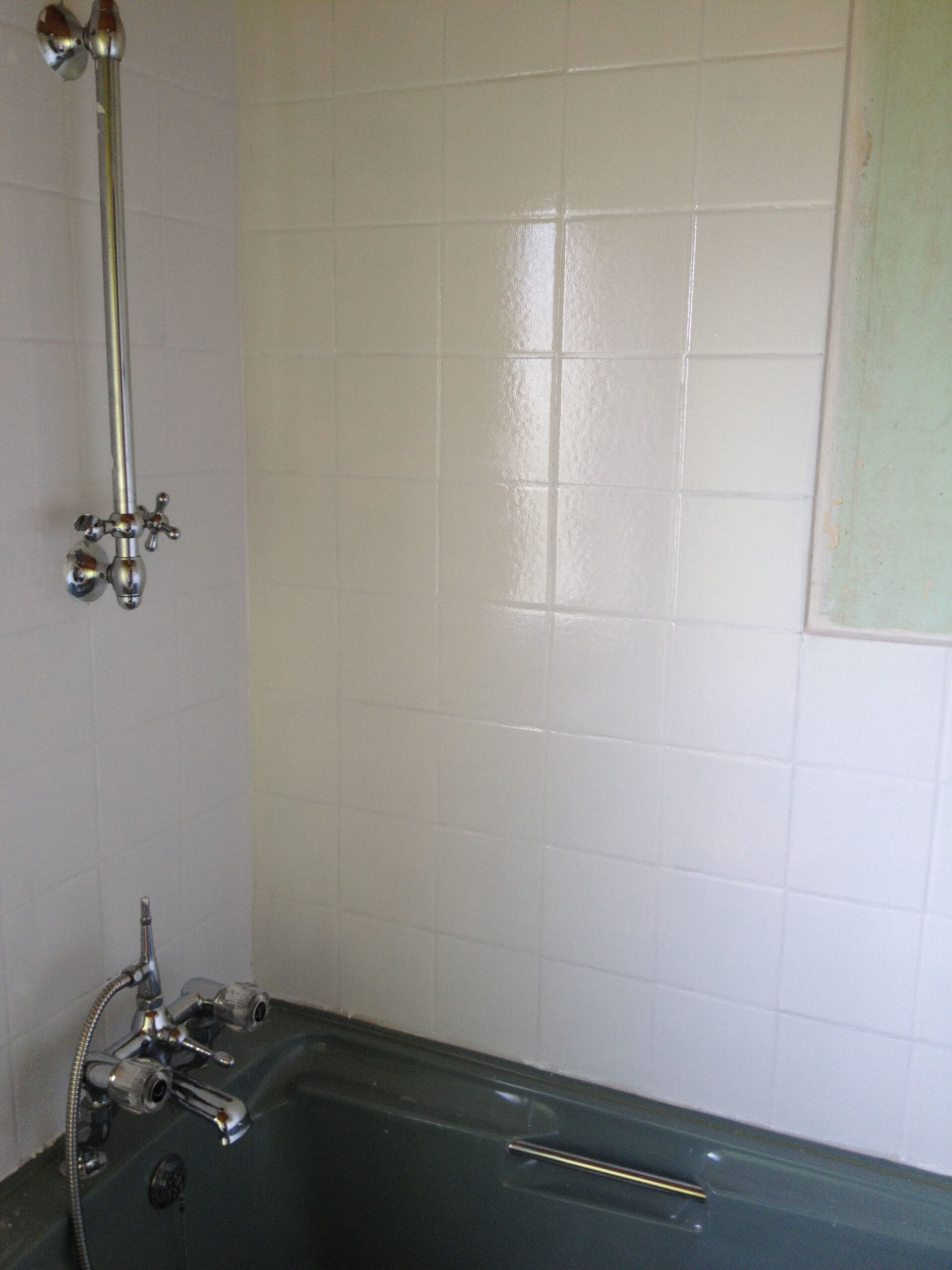 How To Paint Bathroom Tile For A Fresh Look - Home Tile Ideas regarding Bathroom Ideas Tiles And Paint