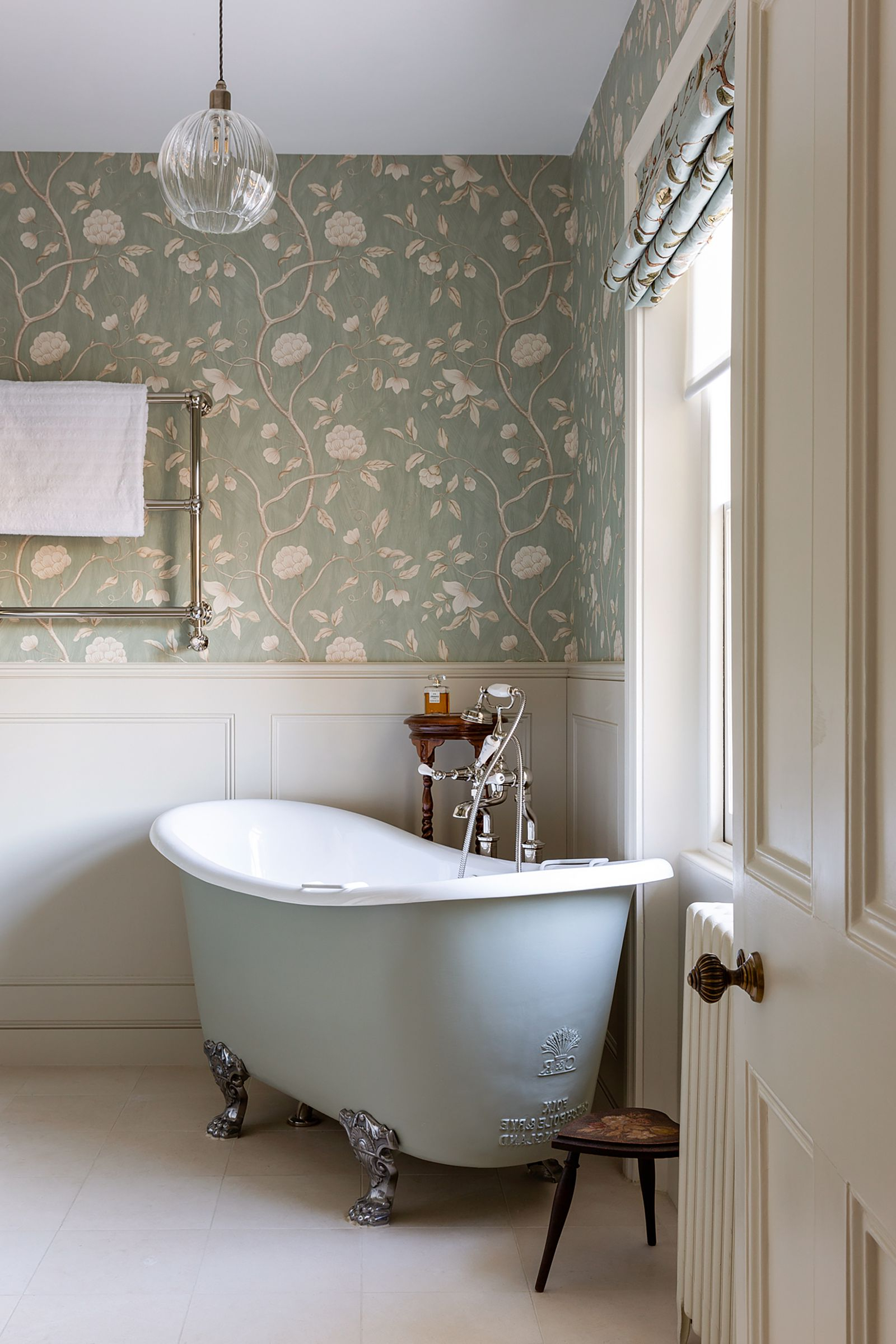 Vintage Bathroom Ideas: 13 Modern Schemes That Are Timeless | Homes And ... pertaining to Bathroom Ideas Vintage