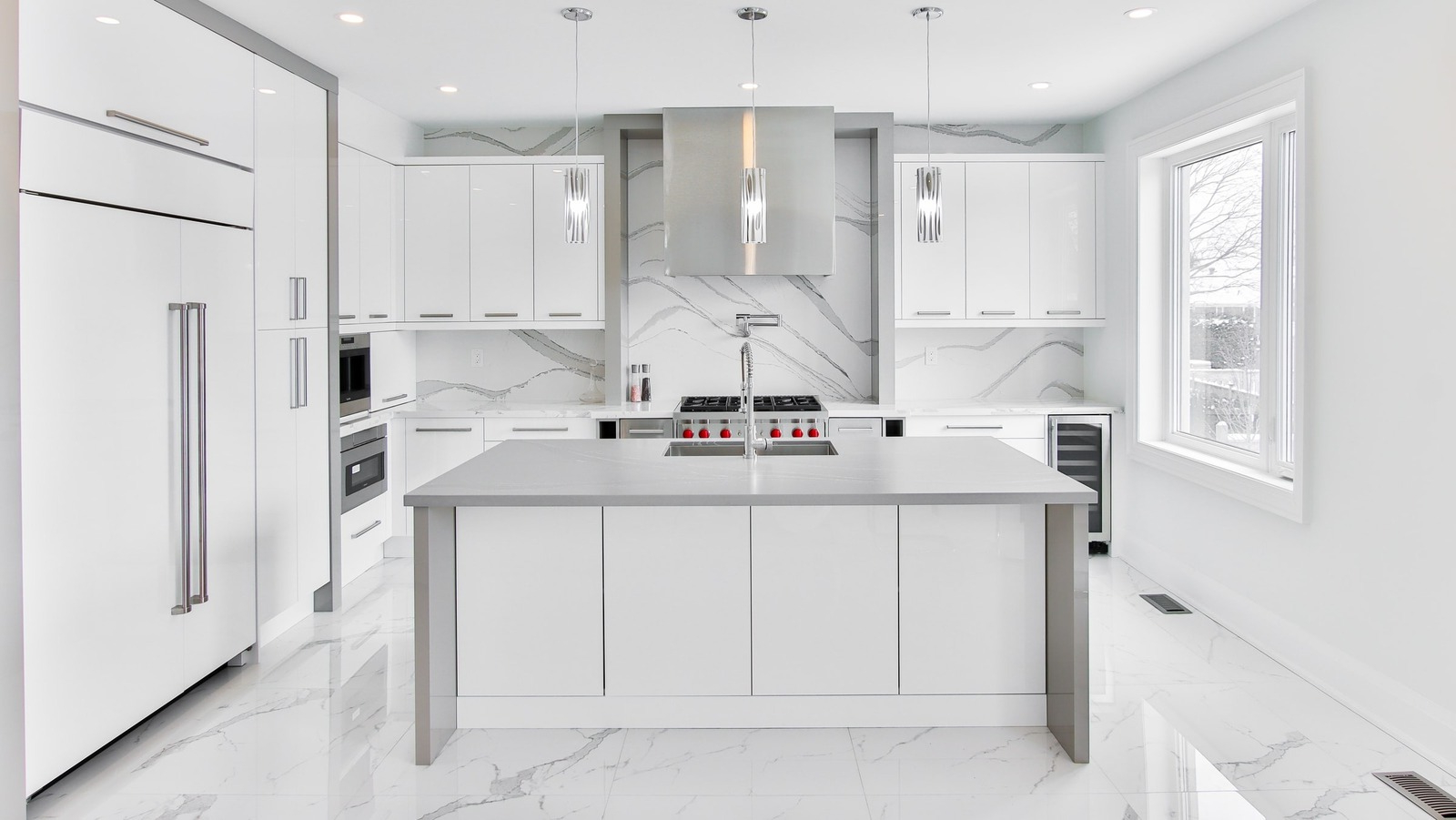 50 White Kitchen Designs That Will Never Go Out Of Style inside Modern Kitchen White Cabinets