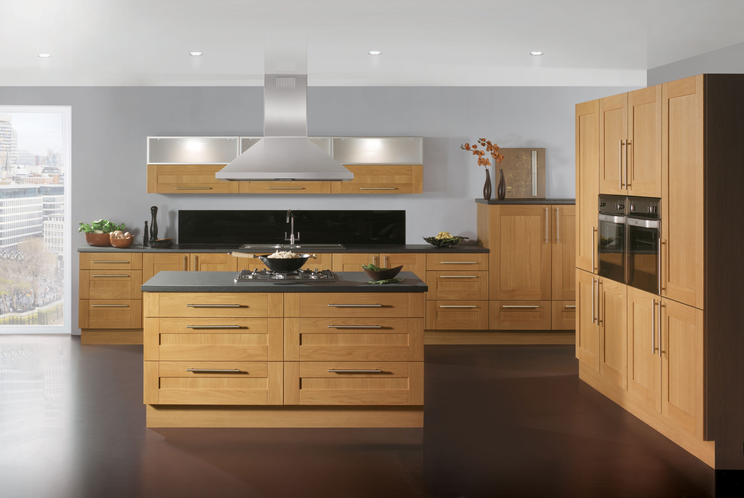 Modern Kitchen With Oak Cabinets: A Timeless Design – Artourney intended for Balancing tradition and innovation in modern kitchen aesthetics